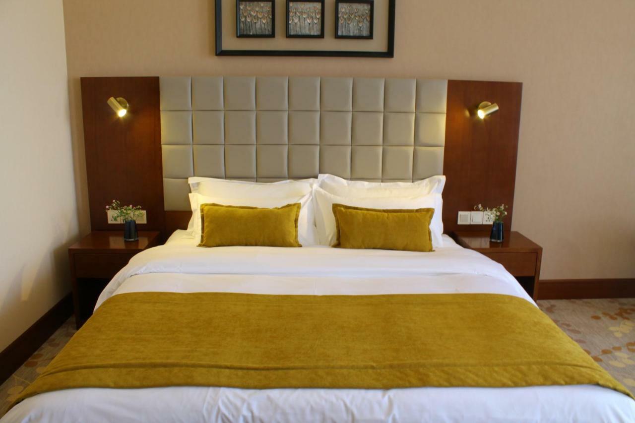 Horizont Hotel Tbilisi ภายนอก รูปภาพ