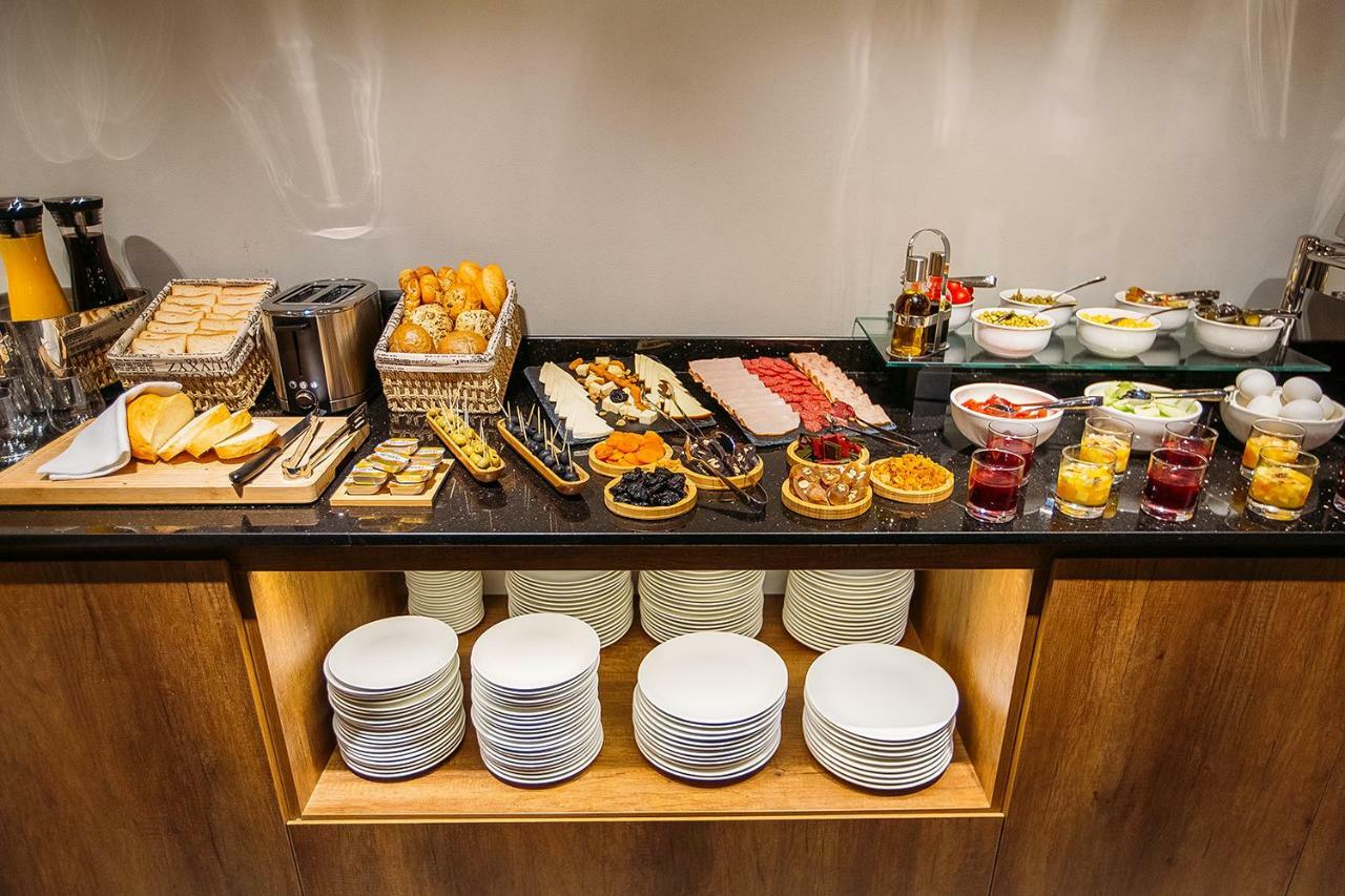 Horizont Hotel Tbilisi ภายนอก รูปภาพ