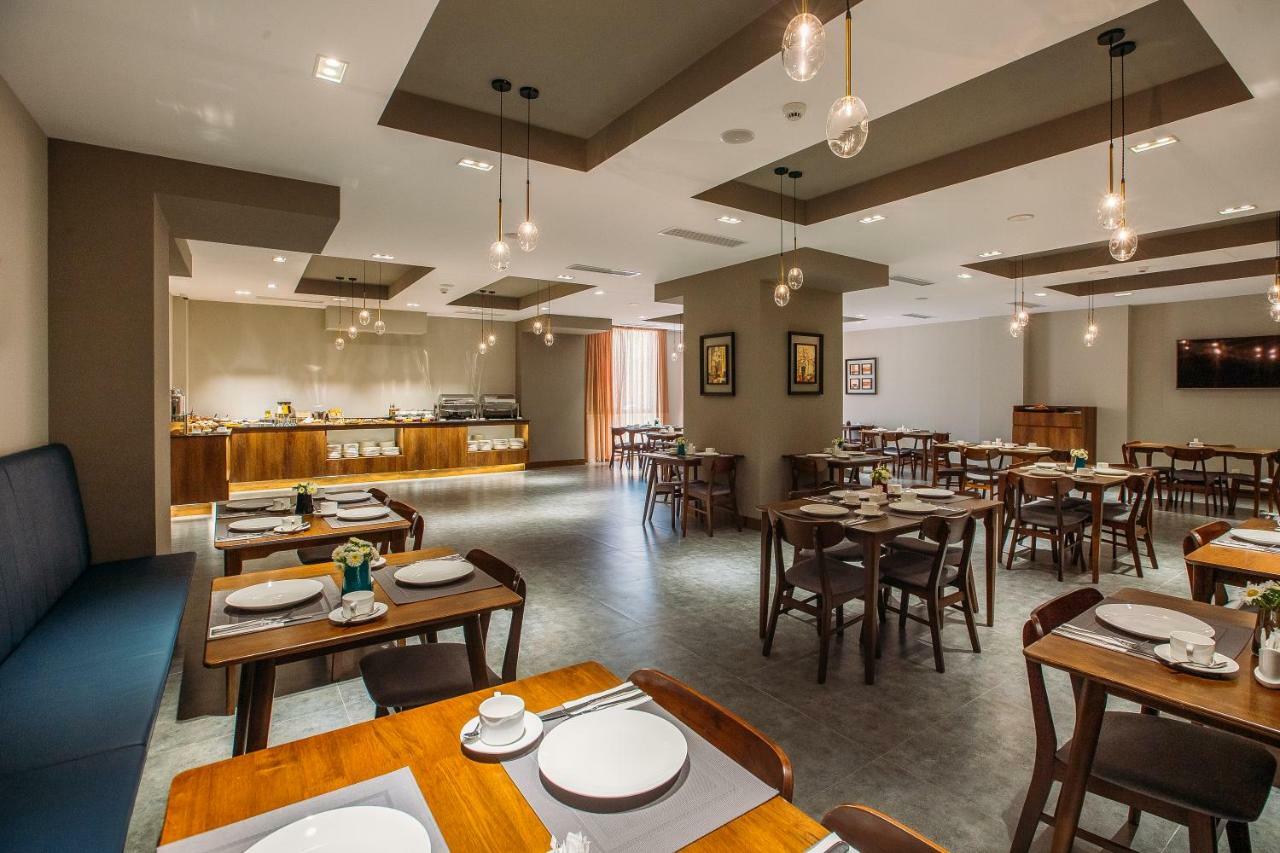 Horizont Hotel Tbilisi ภายนอก รูปภาพ