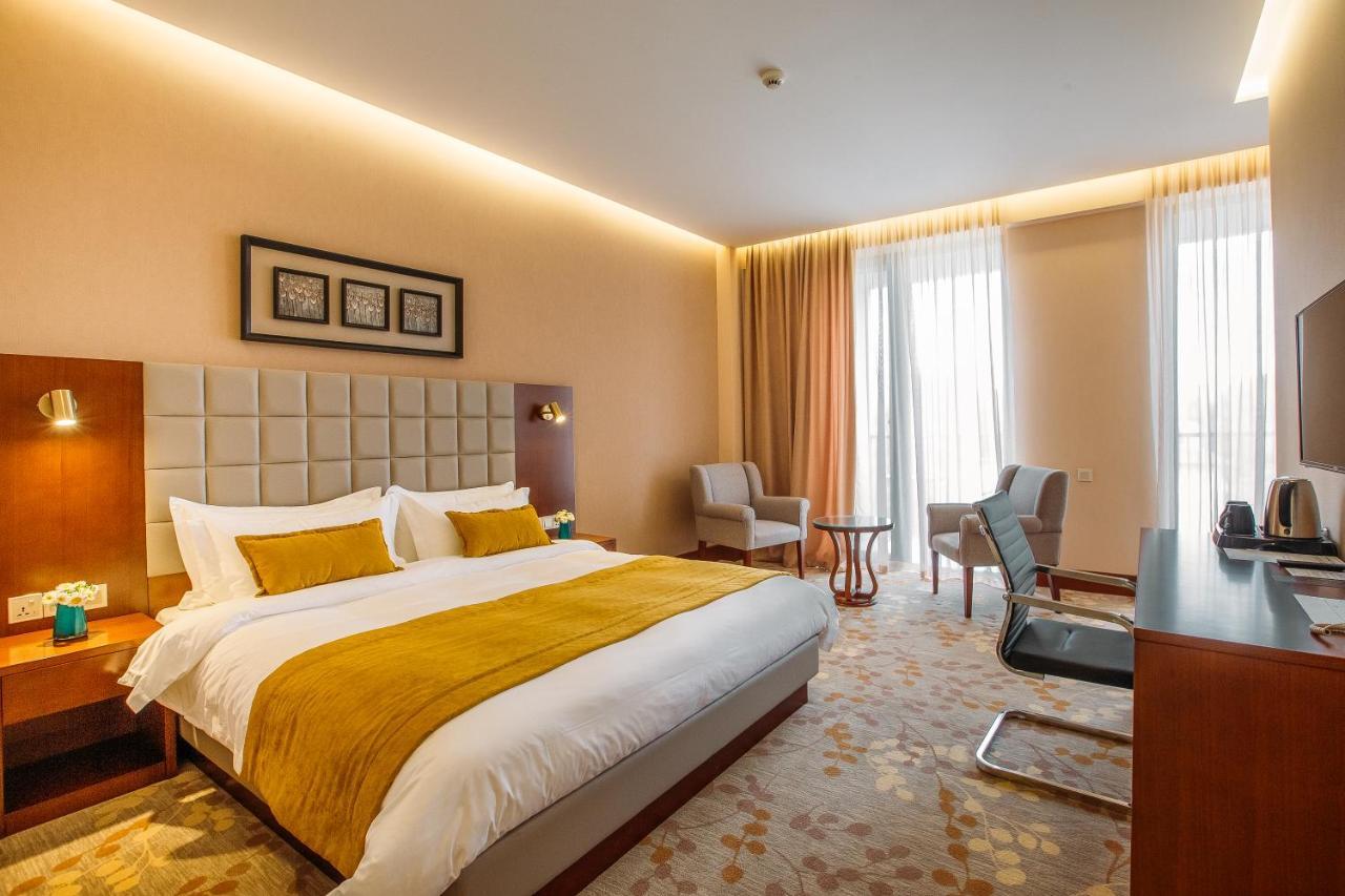 Horizont Hotel Tbilisi ภายนอก รูปภาพ